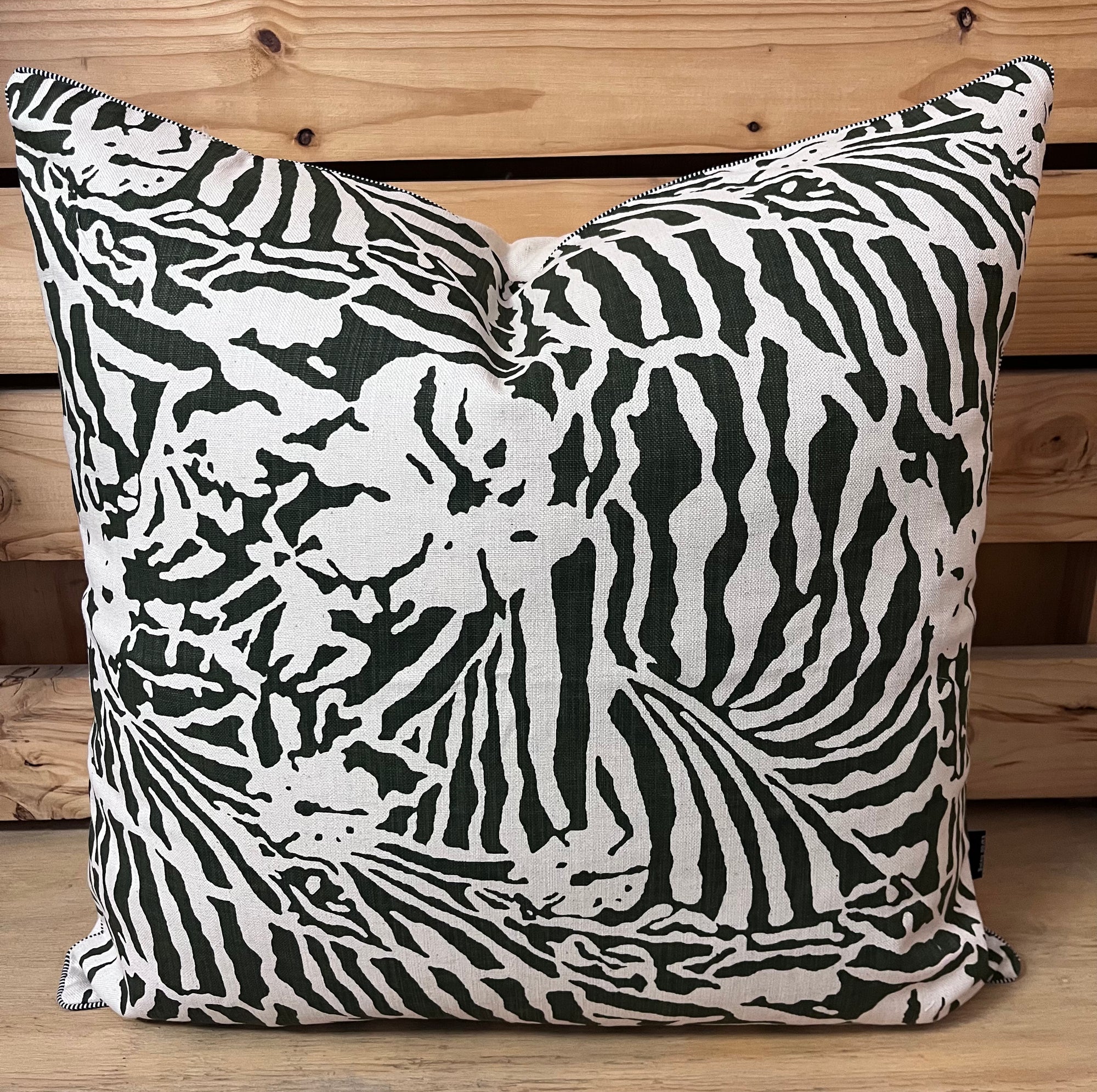 Quagga Aloe Cover